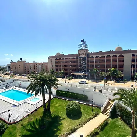 Yumbo House * Maspalomas (Gran Canaria)